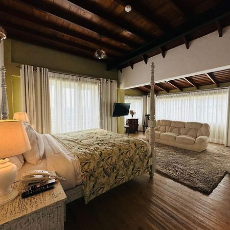 Pedro Barn Hotel At Little England Cottages Нувара Елия Екстериор снимка