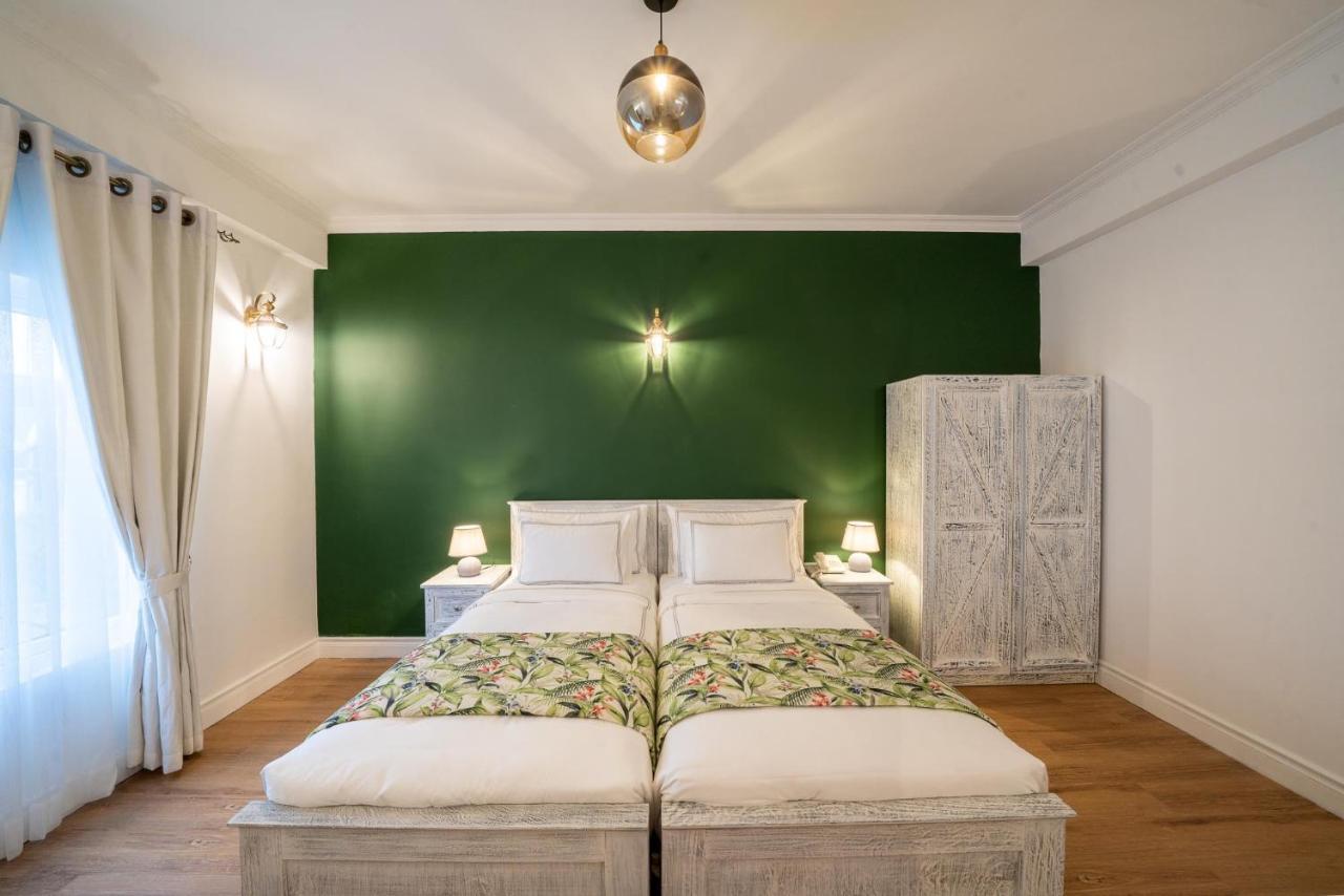 Pedro Barn Hotel At Little England Cottages Нувара Елия Екстериор снимка