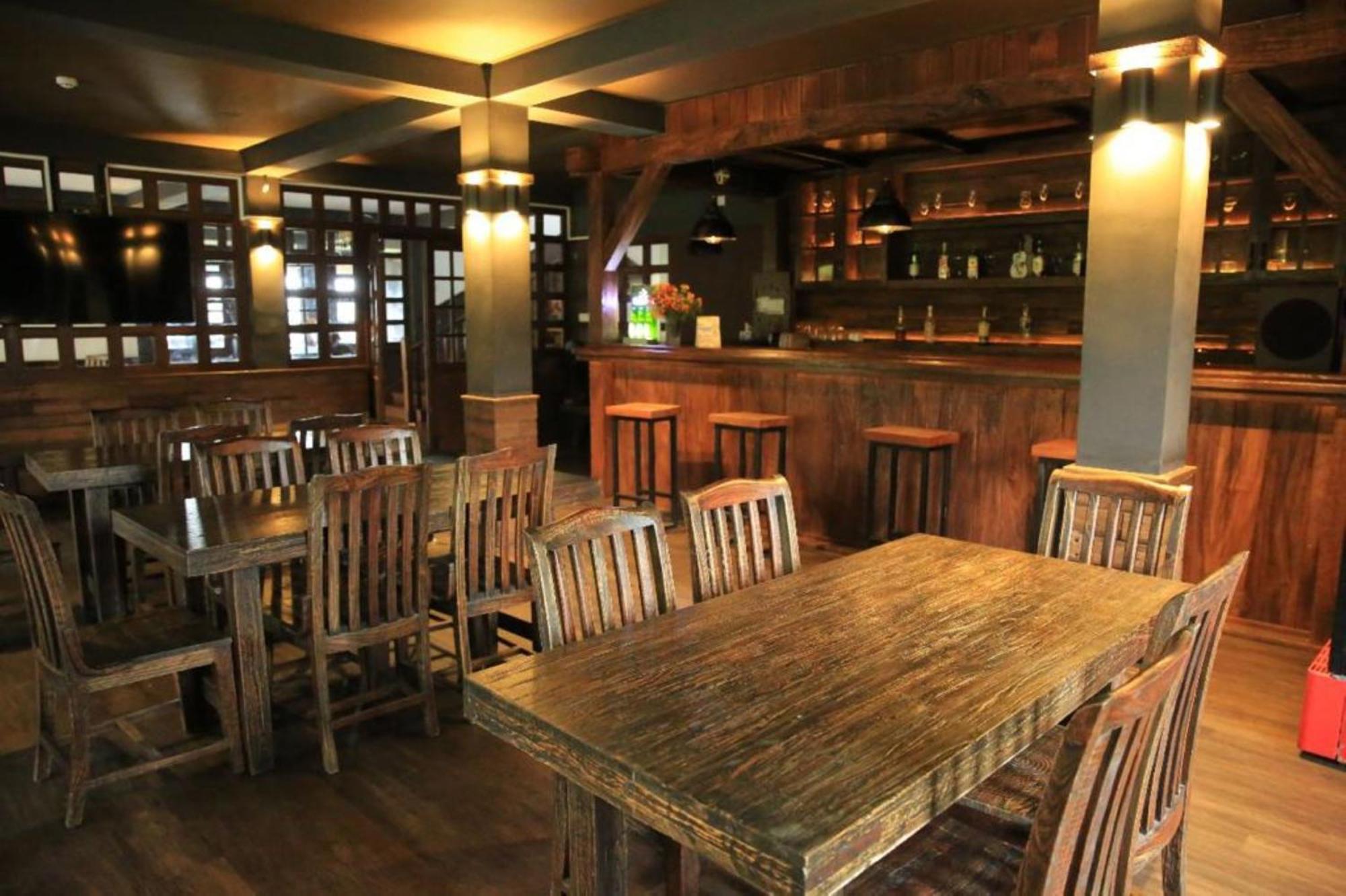 Pedro Barn Hotel At Little England Cottages Нувара Елия Екстериор снимка