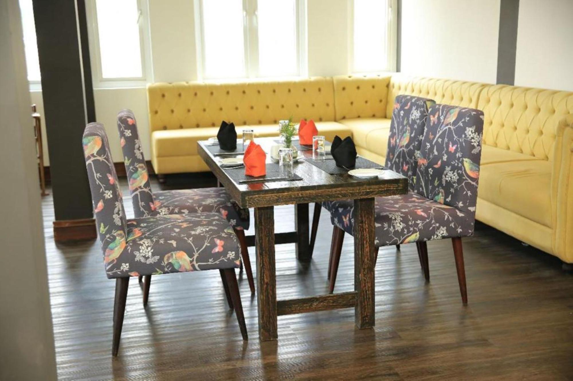 Pedro Barn Hotel At Little England Cottages Нувара Елия Екстериор снимка